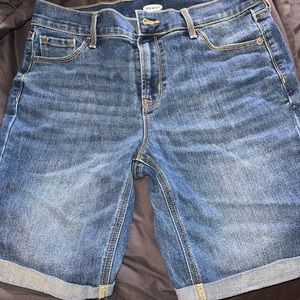 Old Navy Size 6 jean shorts